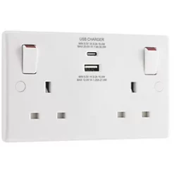 British General 800 Series 13A 2-Gang SP Switched Socket + 3A 2-Outlet Type A & C USB Charger White -British General Switches & Sockets Store 289JR A2