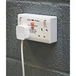 British General 900 Series 13A 2-Gang SP Switched Passive RCD Socket White -British General Switches & Sockets Store 3133J A3