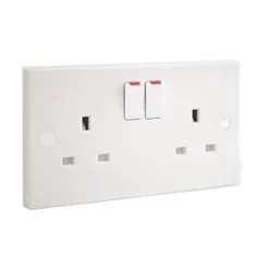 British General 900 Series 13A 2-Gang SP Switched Plug Socket White 5 Pack -British General Switches & Sockets Store 48563 A2