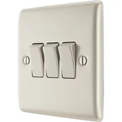 British General Nexus Metal 20 A 16AX 3-Gang 2-Way Light Switch Pearl Nickel with Colour-Matched Inserts