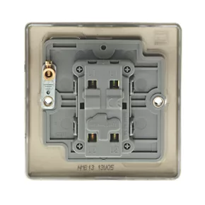 British General Nexus Metal 10AX 1-Gang Intermediate Switch Matt Black with White Inserts 5 British General Nexus Metal 10AX 1-Gang Intermediate Switch Matt Black with White Inserts - Image 5