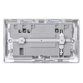 British General Nexus Metal 13A 2-Gang SP Switched Wi-Fi Extender Socket + 2.1A 1-Outlet Type A USB Charger Polished Chrome with White Inserts 4 British General Nexus Metal 13A 2-Gang SP Switched Wi-Fi Extender Socket + 2.1A 1-Outlet Type A USB Charger Polished Chrome with White Inserts - Image 4