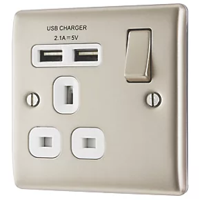 British General Nexus Metal 13A 1-Gang SP Switched Socket + 2.1A 2-Outlet Type A USB Charger Pearl Nickel with White Inserts 4 British General Nexus Metal 13A 1-Gang SP Switched Socket + 2.1A 2-Outlet Type A USB Charger Pearl Nickel with White Inserts - Image 4