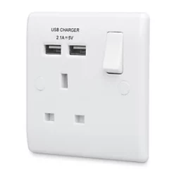 British General 800 Series 13A 1-Gang SP Switched Socket + 2.1A 2-Outlet Type A USB Charger White