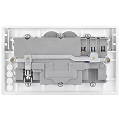British General 900 Series 13A 2-Gang SP Switched Smart Socket White -British General Switches & Sockets Store 827GV A3
