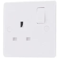 British General 800 Series 13A 1-Gang DP Switched Socket White