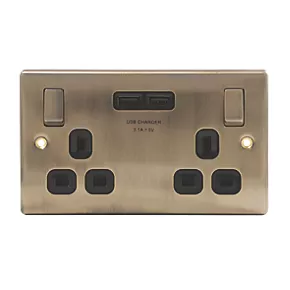 British General Nexus Metal 13A 2-Gang SP Switched Socket + 3.1A 2-Outlet Type A USB Charger Antique Brass with Black Inserts 2 British General Nexus Metal 13A 2-Gang SP Switched Socket + 3.1A 2-Outlet Type A USB Charger Antique Brass with Black Inserts - Image 2