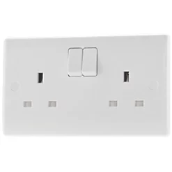 British General 800 Series 13A 2-Gang DP Switched Socket White