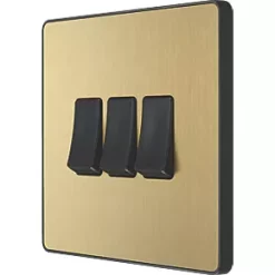 British General Evolve 20 A 16AX 3-Gang 2-Way Light Switch Satin Brass with Black Inserts